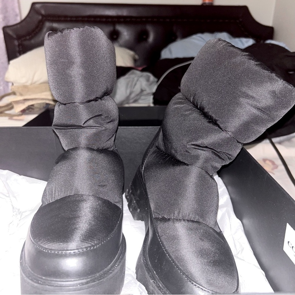 Coach boots - Picture 4 of 5